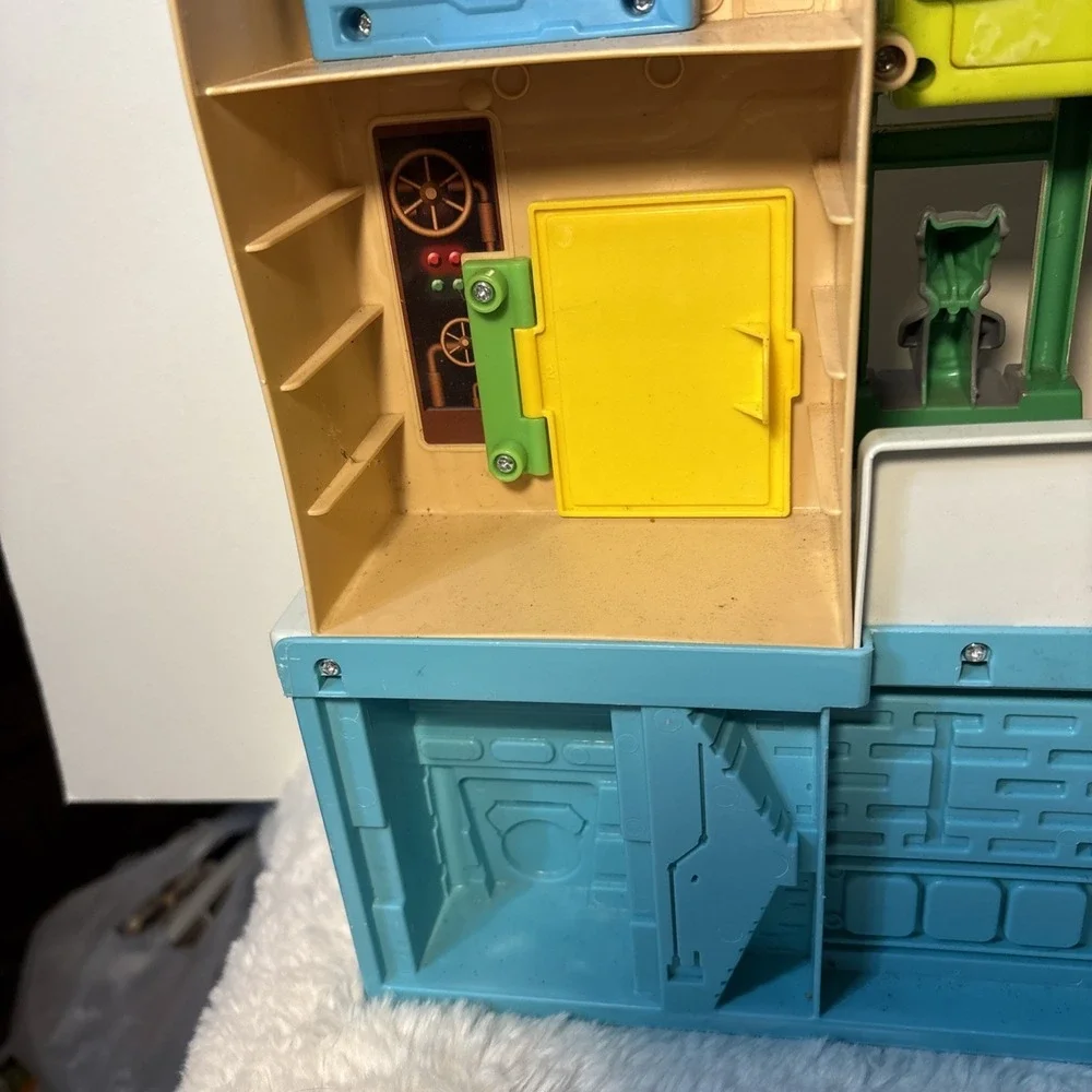 Imaginext Teenage Mutant Ninja Turtles  Chinatown Playset